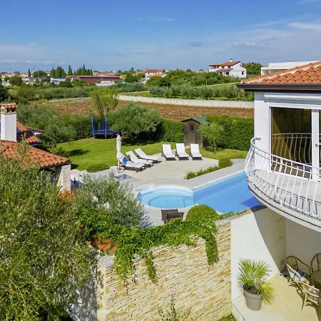 Lavanda Allegra In - Haus Fuer 6-8 Personen Villa *