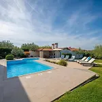 Villa Lavanda Allegra In - Haus Fuer 6-8 Personen