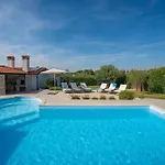 Villa Lavanda Allegra In - Haus Fuer 6-8 Personen