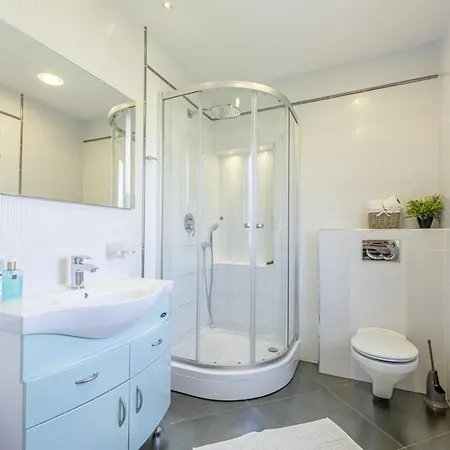 Villa Lavanda Allegra In - Haus Fuer 6-8 Personen