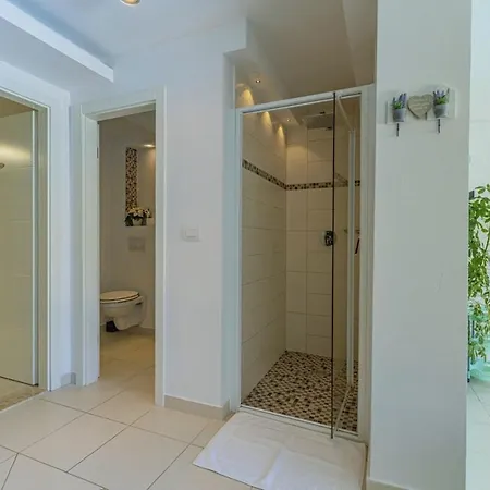 Villa Lavanda Allegra In - Haus Fuer 6-8 Personen Kanfanar