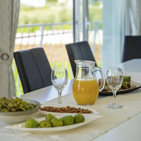 Villa Lavanda Allegra In - Haus Fuer 6-8 Personen *