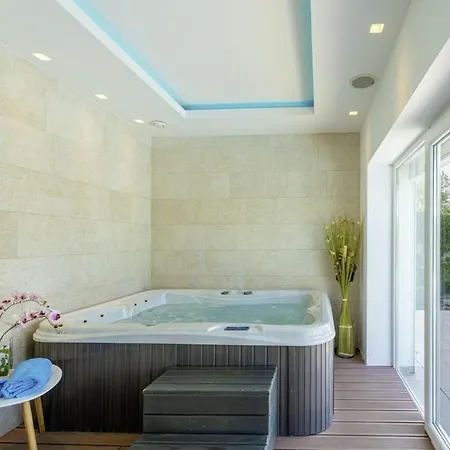 Villa Lavanda Allegra In - Haus Fuer 6-8 Personen Kanfanar