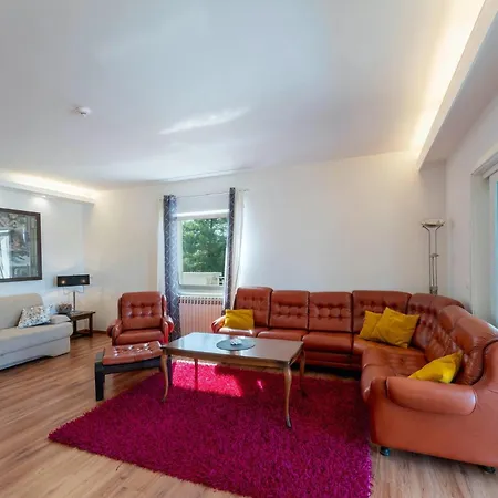 Lavanda Allegra In - Haus Für 6-8 Personen Villa *