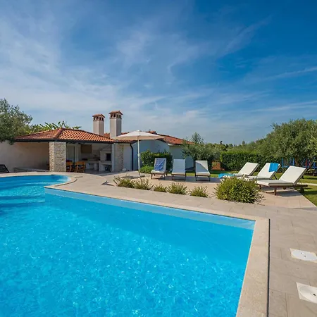 Villa Lavanda Allegra In - Haus Fuer 6-8 Personen