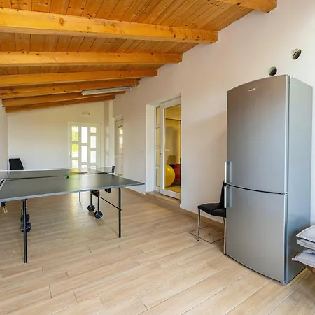 Lavanda Allegra In - Haus Für 6-8 Personen